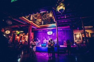 Rio Scenarium, samba dancing